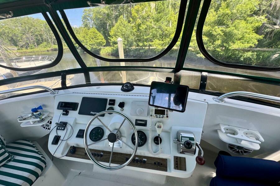 40' 2000 Mainship 390 Trawler