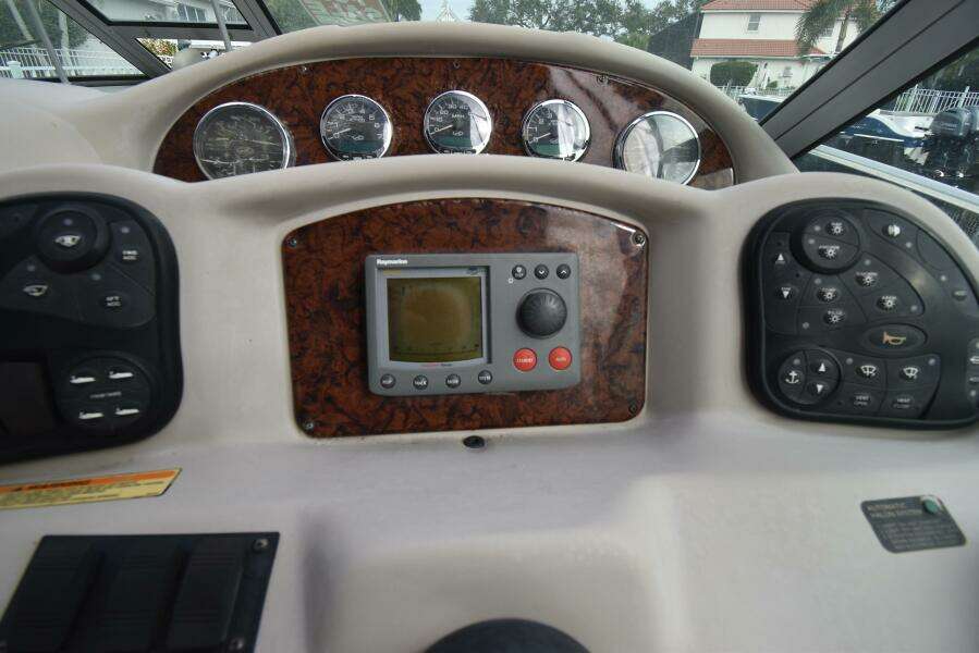 Viper One 32ft Sea Ray Yacht For Sale