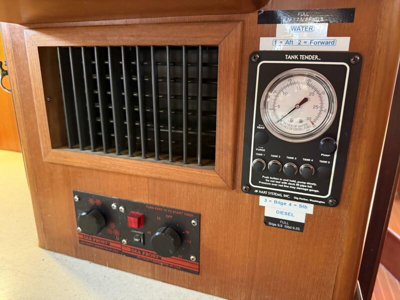 46' 1999 Passport 456