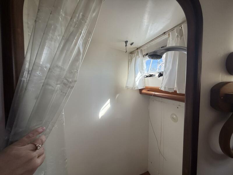 46' 1999 Passport 456