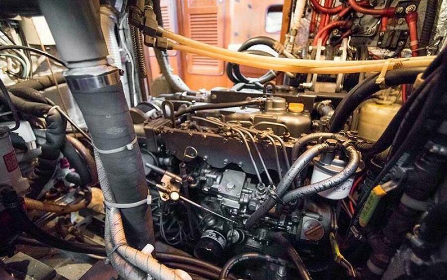 46' 1999 Passport 456