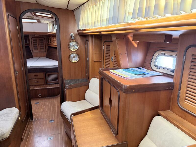 46' 1999 Passport 456