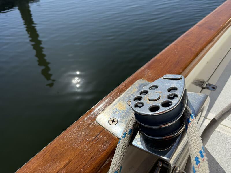 46' 1999 Passport 456