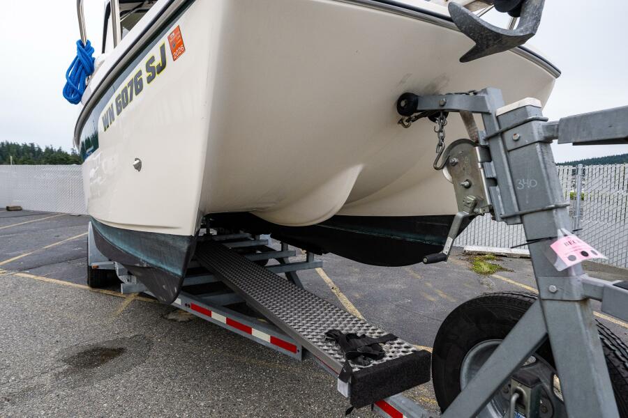 25' 2006 C-Dory 25 TomCat