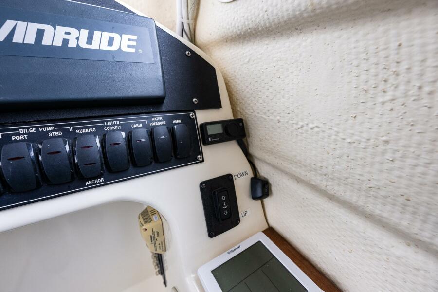 25' 2006 C-Dory 25 TomCat