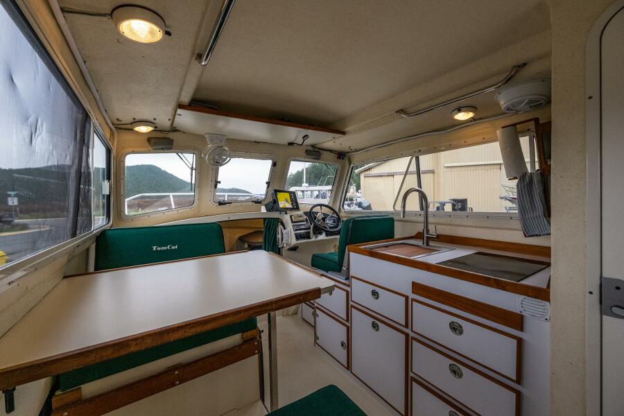 25' 2006 C-Dory 25 TomCat