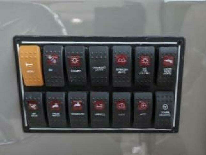 23ft Pursuit Yacht For Sale