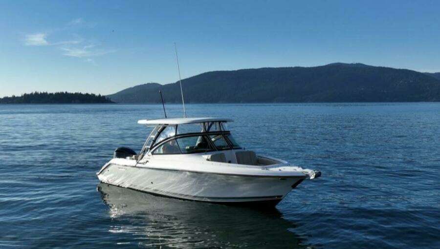 23ft Pursuit Yacht For Sale