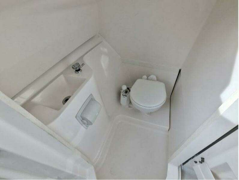 23ft Pursuit Yacht For Sale