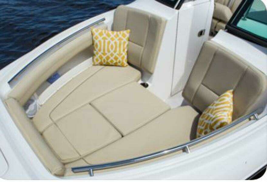 23ft Pursuit Yacht For Sale