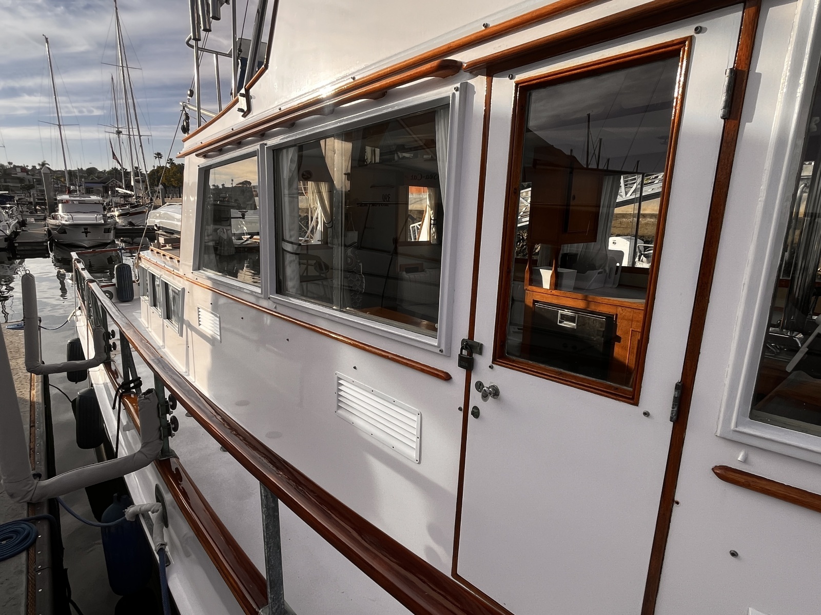 Cormorant 36ft Grand Banks Yacht For Sale