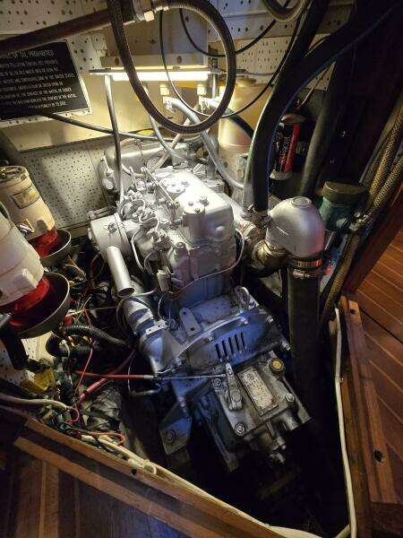 Dragonfly 38ft Hans Christian Yacht For Sale