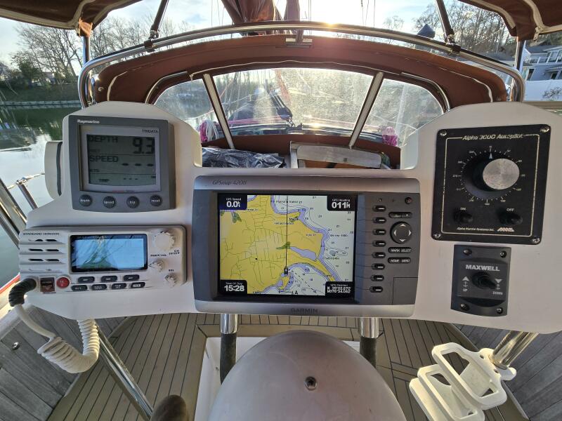 38' 1986 Hans Christian 38t