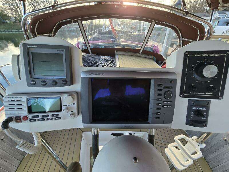 Dragonfly 38ft Hans Christian Yacht For Sale