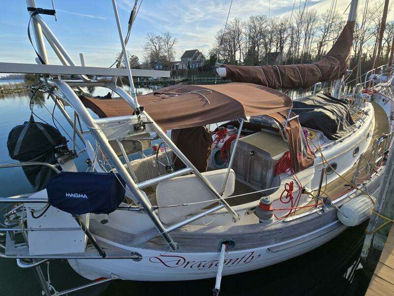 Dragonfly 38ft Hans Christian Yacht For Sale
