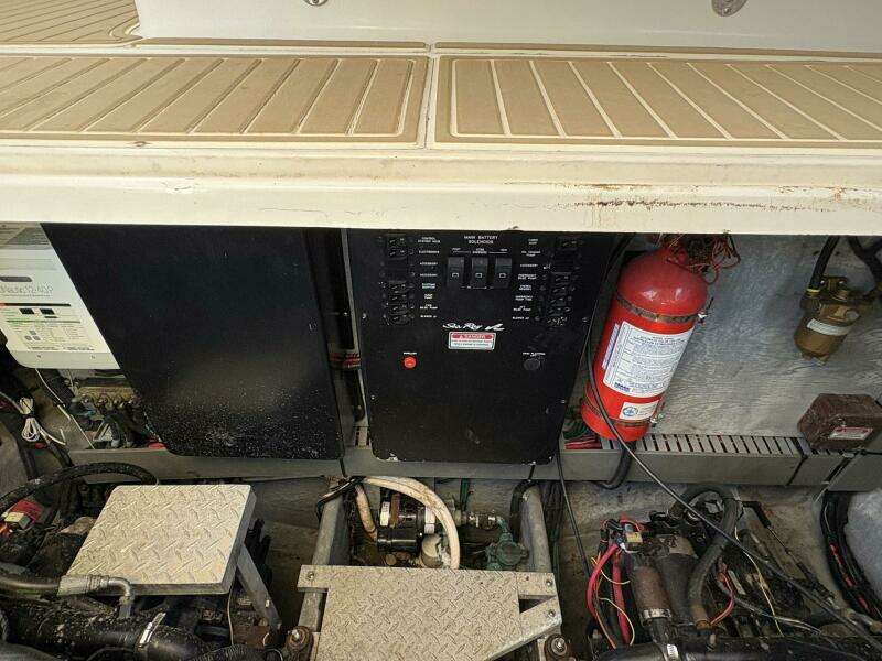 38ft Sea Ray Yacht For Sale