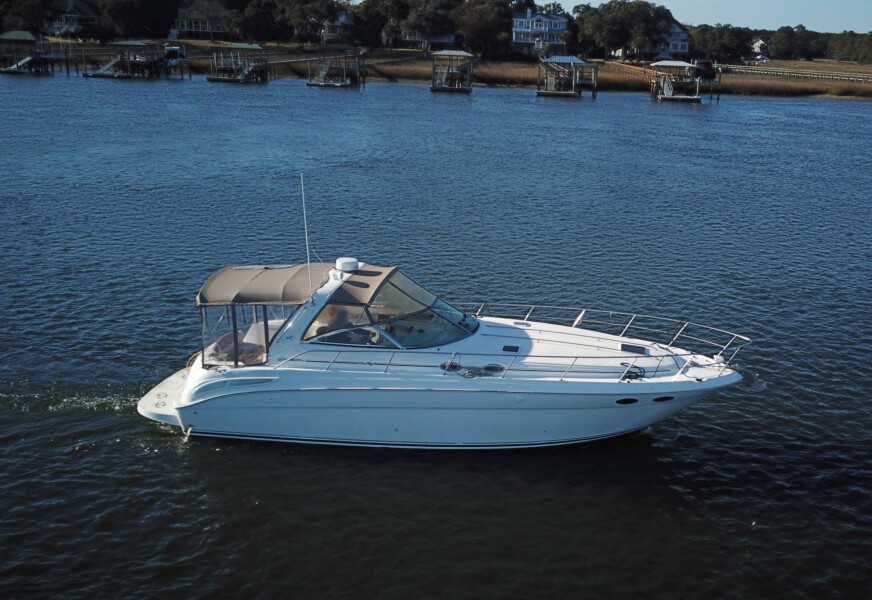 photo of 38' Sea Ray 380 Sundancer 1999