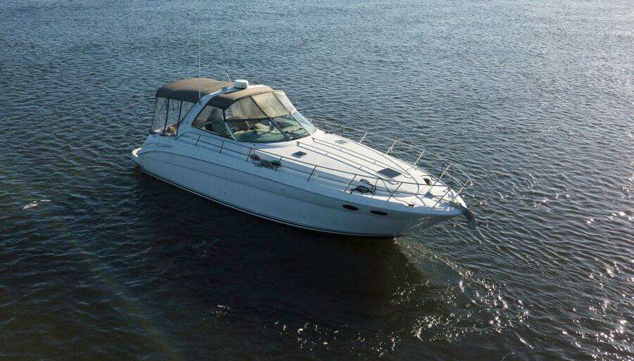 38ft Sea Ray Yacht For Sale