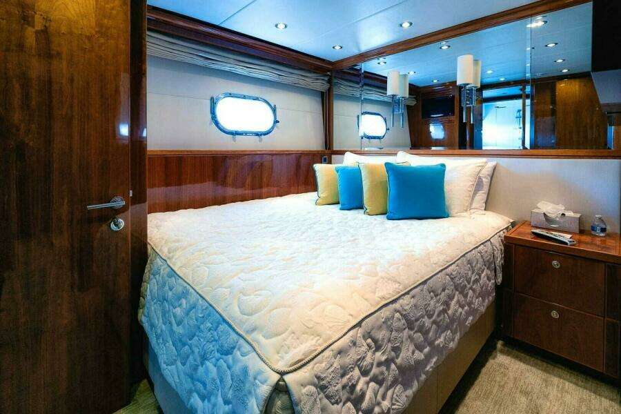 CYNDERELLA 101ft Hargrave Yacht For Sale