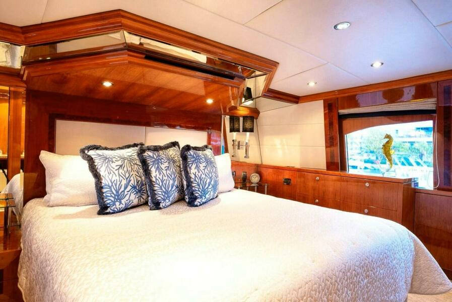 101' 2010 Hargrave Custom Raised Pilothouse
