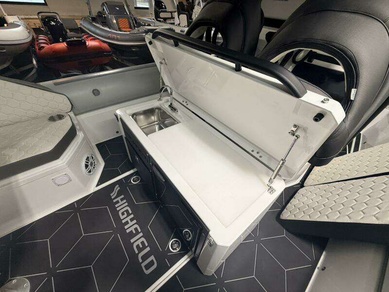 23ft Highfield Yacht For Sale