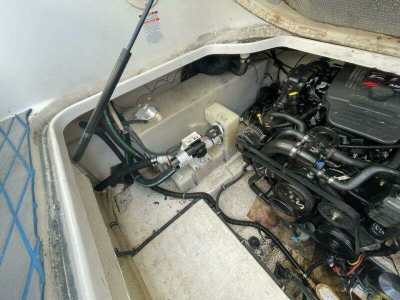 29ft Chaparral Yacht For Sale