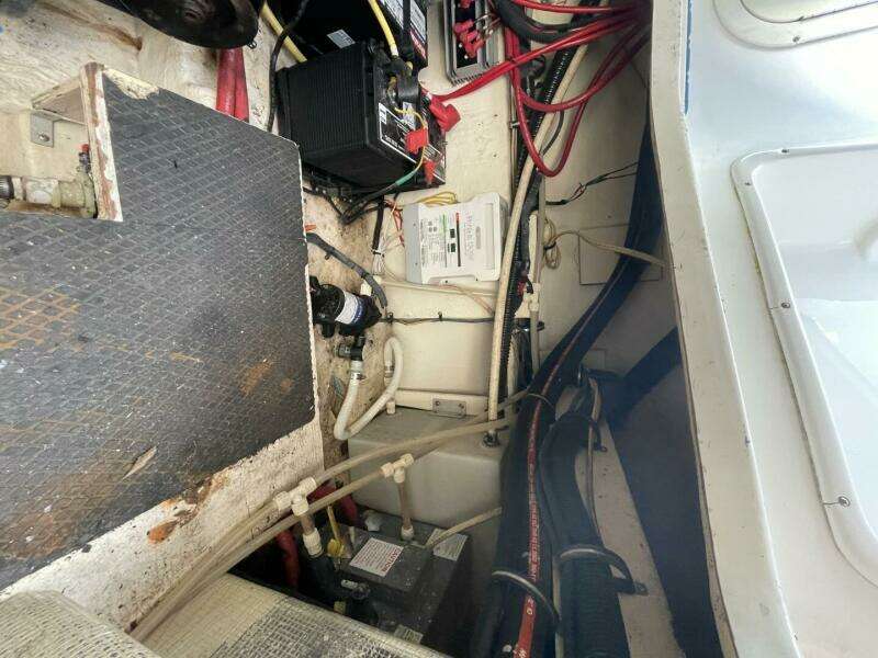 29ft Chaparral Yacht For Sale