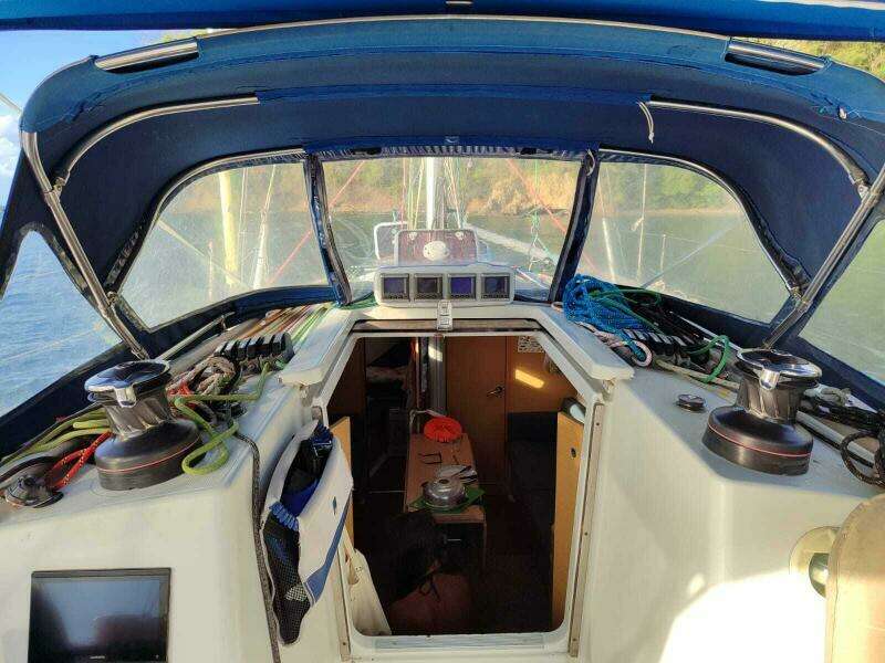 Adventure  40ft Beneteau Yacht For Sale