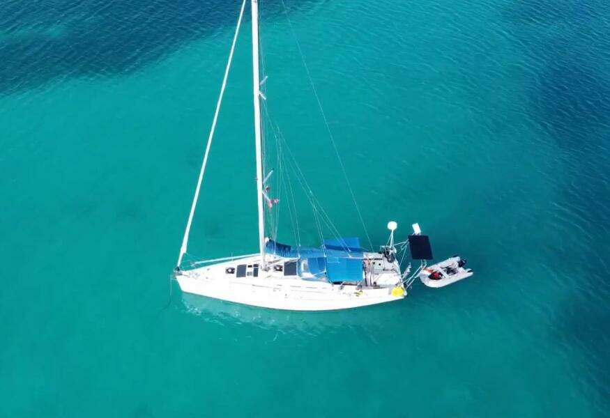 Adventure  40ft Beneteau Yacht For Sale