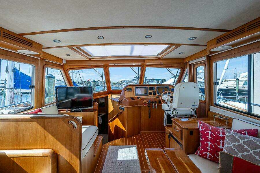 The Captain and the Kid 48ft Sabre Yacht For Sale