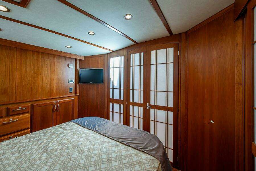 The Captain and the Kid 48ft Sabre Yacht For Sale