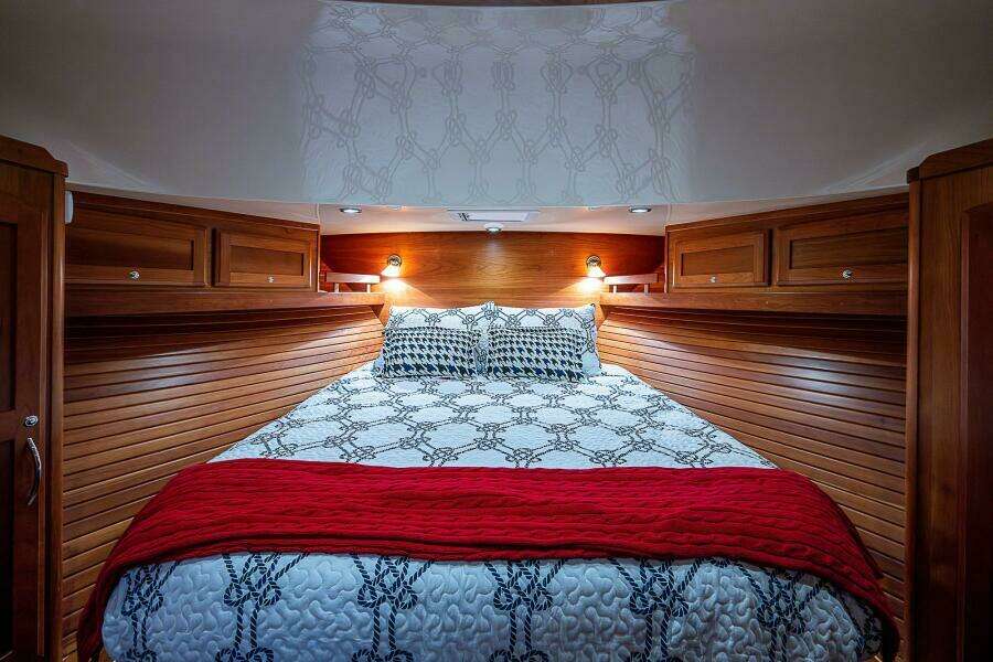 The Captain and the Kid 48ft Sabre Yacht For Sale