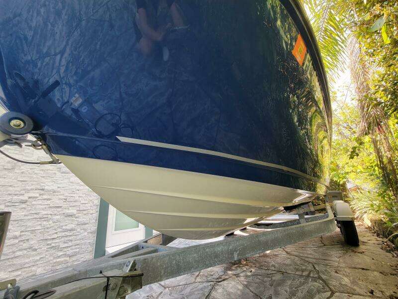 22ft Bayliner Yacht For Sale