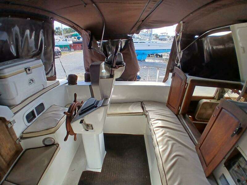 Donna Lee 41ft Islander Yacht For Sale