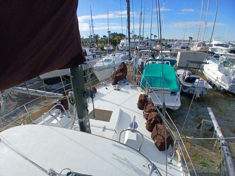 Donna Lee 41ft Islander Yacht For Sale