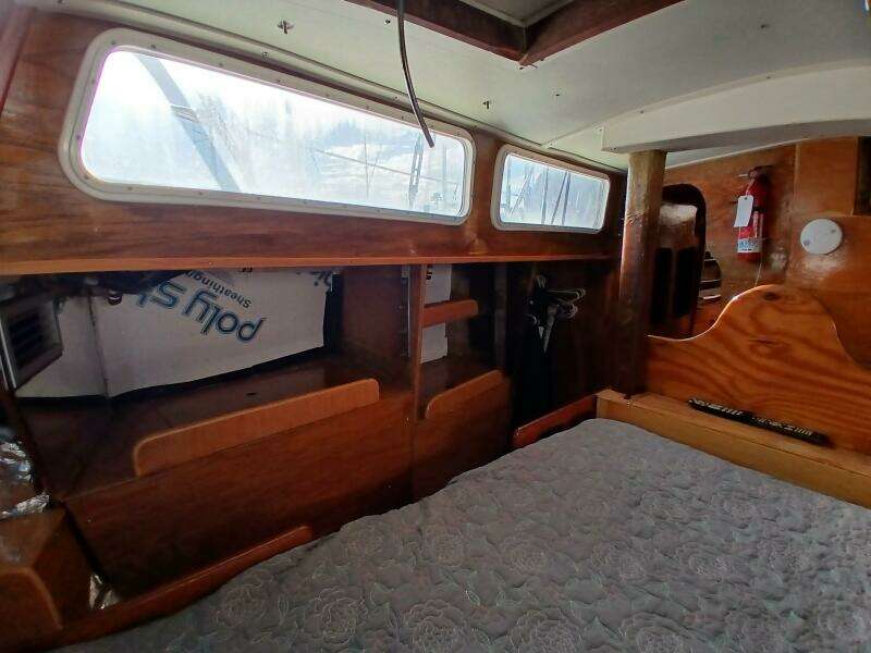 Donna Lee 41ft Islander Yacht For Sale