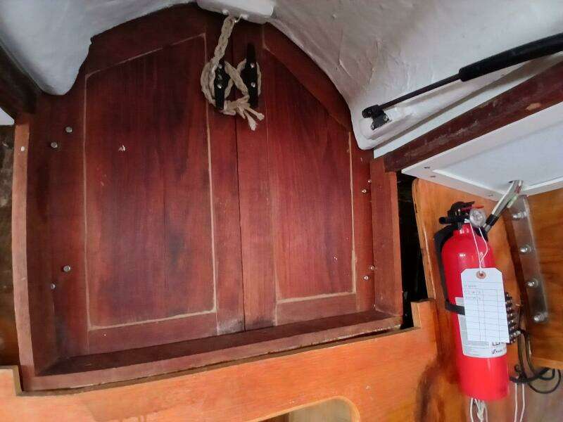 Donna Lee 41ft Islander Yacht For Sale