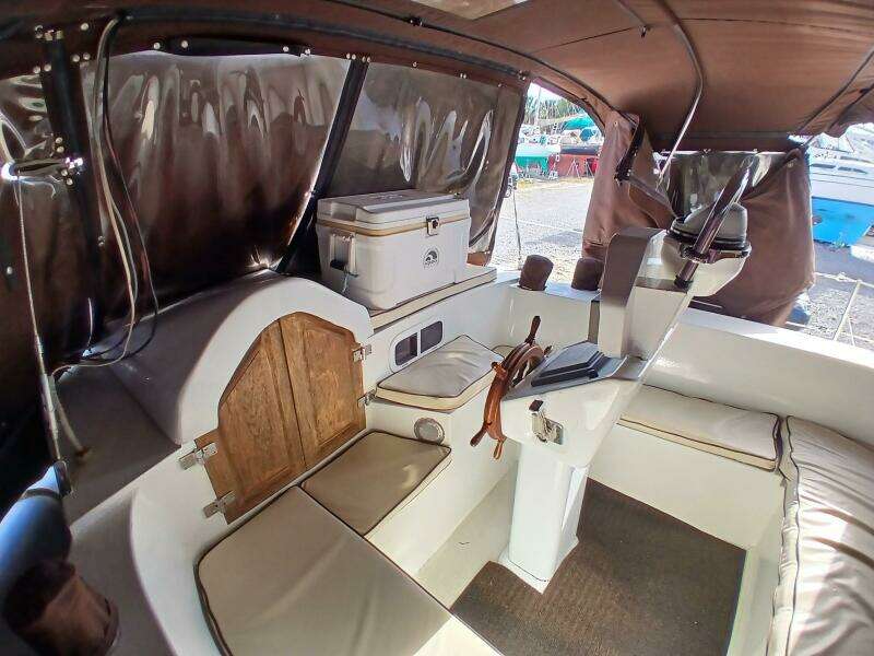 Donna Lee 41ft Islander Yacht For Sale