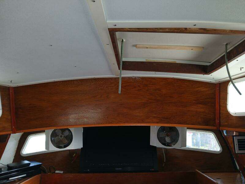 Donna Lee 41ft Islander Yacht For Sale