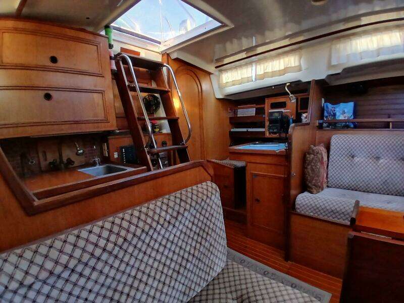 Indigo 38ft Wauquiez Yacht For Sale