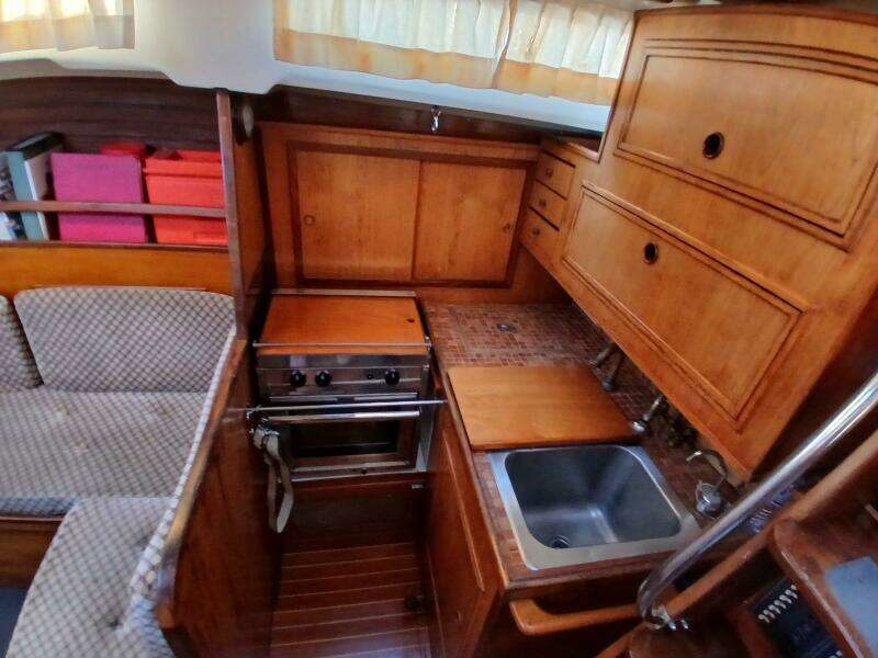 Indigo 38ft Wauquiez Yacht For Sale