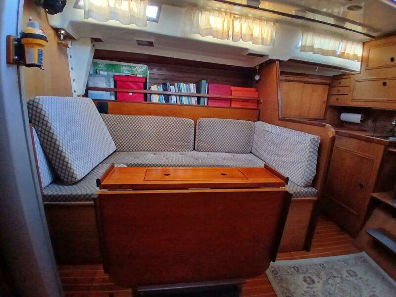 Indigo 38ft Wauquiez Yacht For Sale