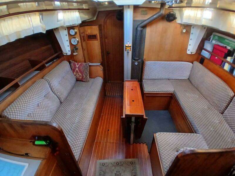 Indigo 38ft Wauquiez Yacht For Sale