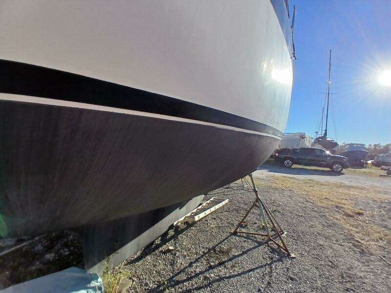 Indigo 38ft Wauquiez Yacht For Sale