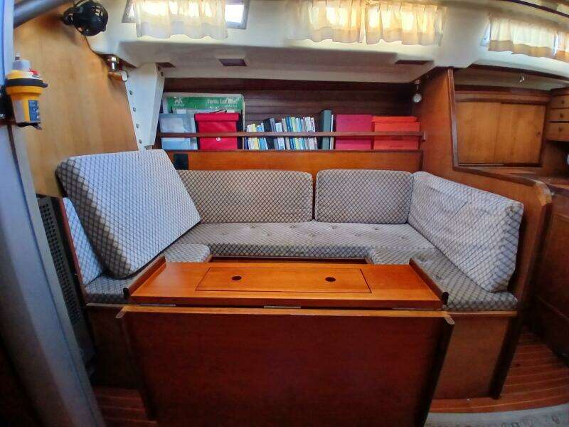 Indigo 38ft Wauquiez Yacht For Sale