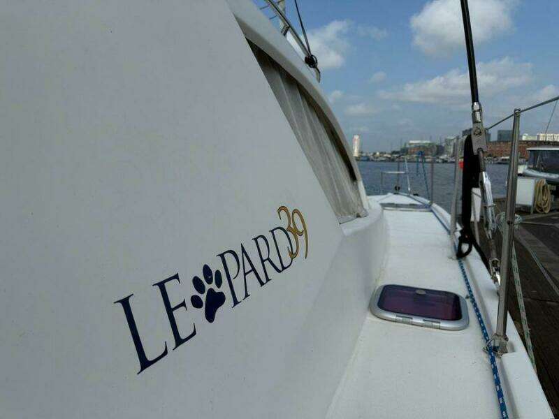 39ft Leopard Yacht For Sale