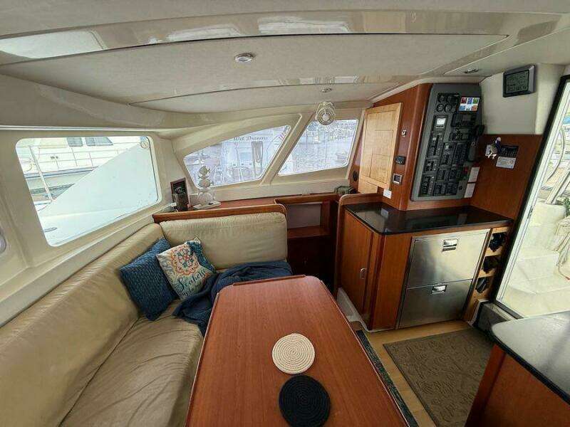 39ft Leopard Yacht For Sale