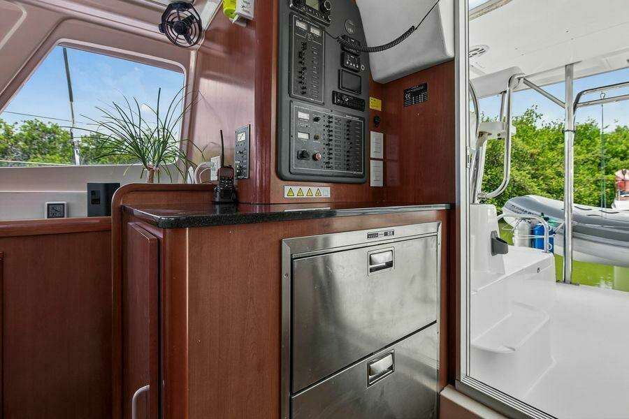 38ft Leopard Yacht For Sale