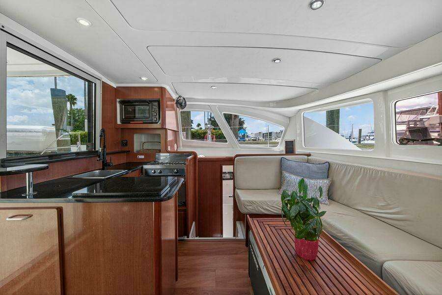 38ft Leopard Yacht For Sale