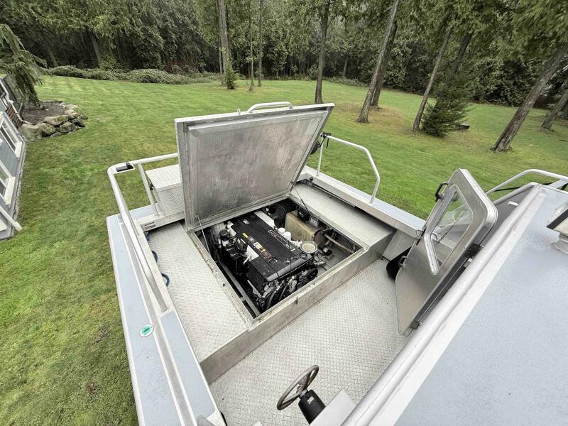 25' 1998 Coastal Craft CC25V22